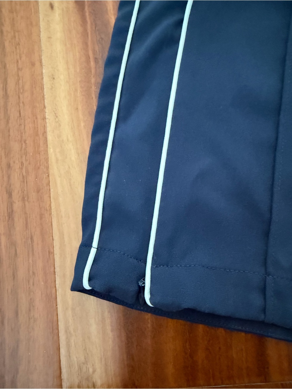 Abercrombie & Fitch Navy Wide-Leg Track Pants with White Stripes - Picture 3 of 10